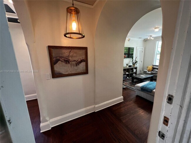 Foto del edificio - 3224 Biscayne Blvd