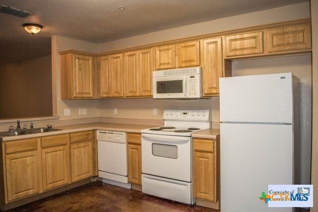 Foto del edificio - 3146 Douglas Fir Dr