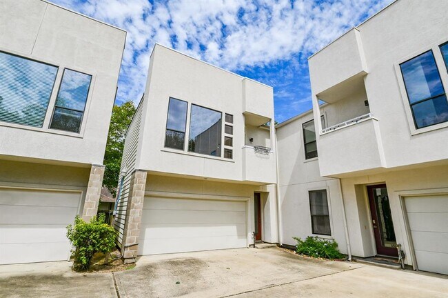Building Photo - 1521 Wheeler Ave