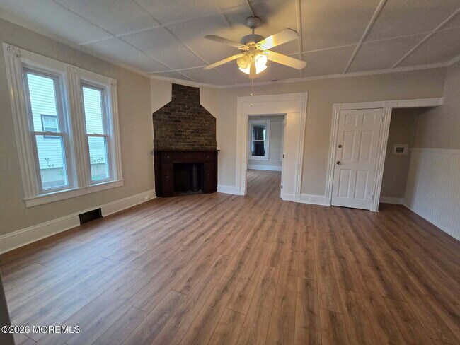 Foto del edificio - 24 Rector Pl