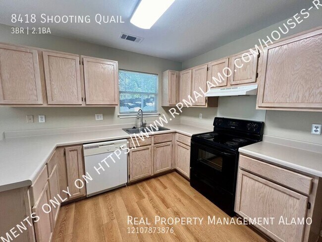 Foto del edificio - 8418 Shooting Quail