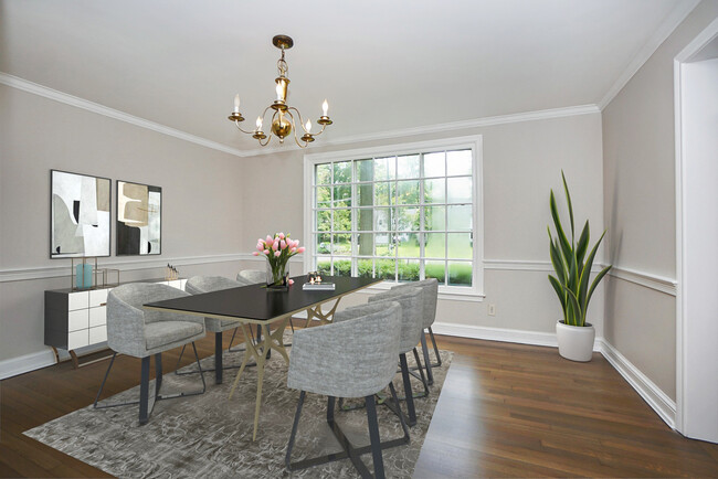 Dining Room - 6 Woods End Rd