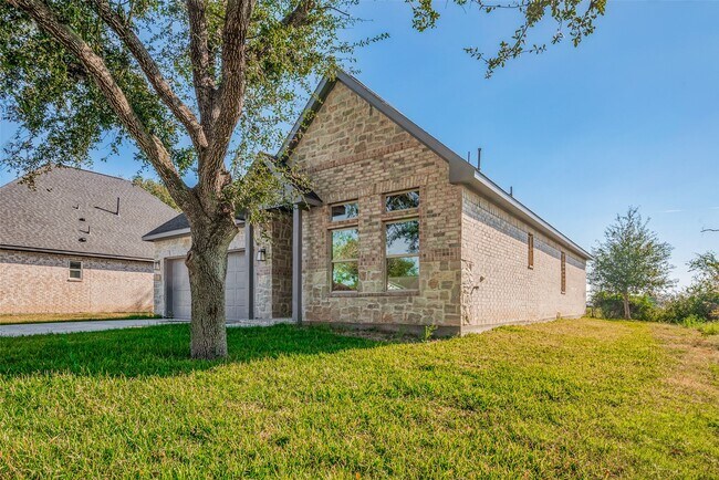 Foto del edificio - 3639 Needville Ave