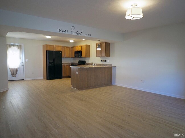 Building Photo - 2414 S Woolery Mill Dr