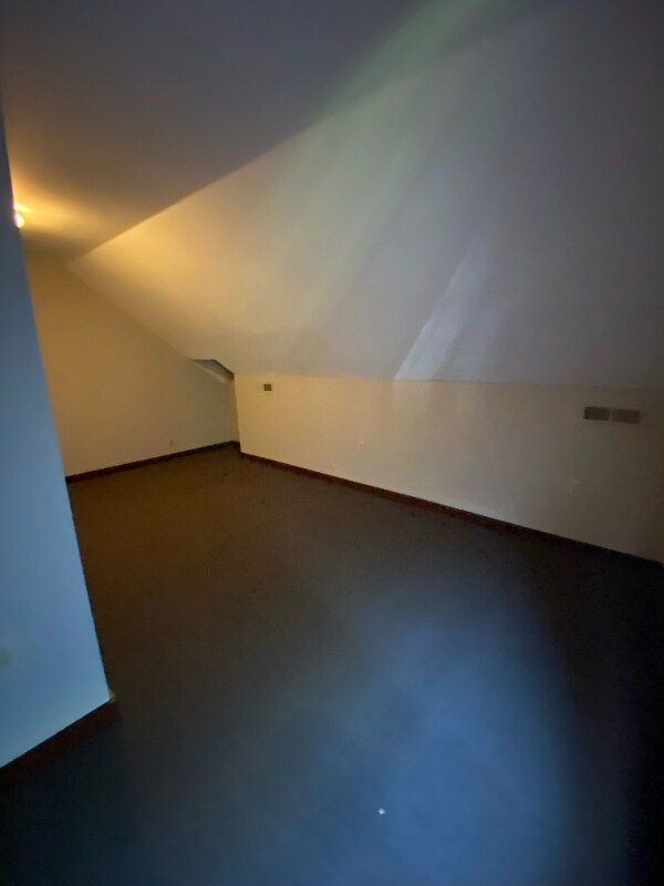 Foto del edificio - 2454 River Rd