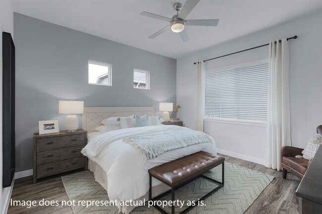 Building Photo - 5549 Wild Acrs