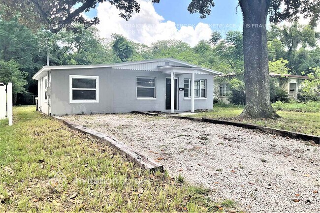 Foto del edificio - 4560 Merrimac Ave