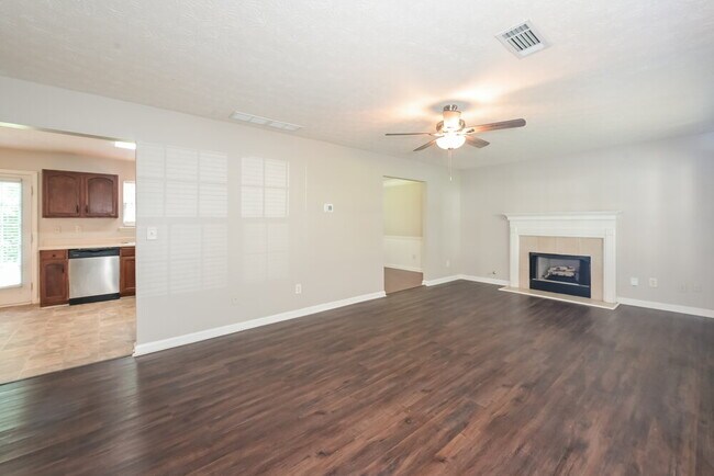 Building Photo - 1405 Stephens Pond View