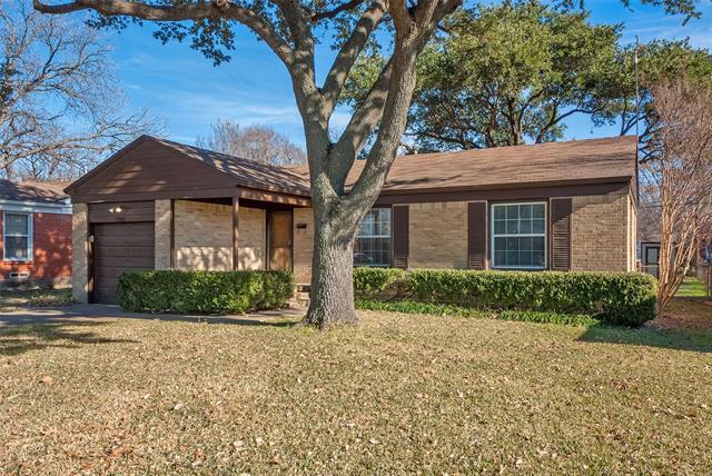 Primary Photo - 10426 Fern Dr