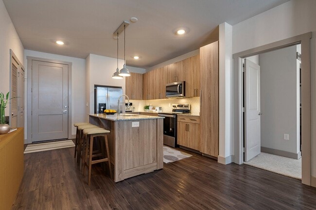 Building Photo - The Cosmopolitan Apartments