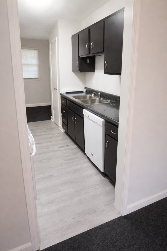 Photo - 2810 Carriage Dr Townhome