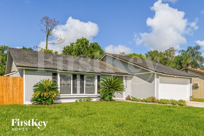 Foto principal - 810 Aries Rd W