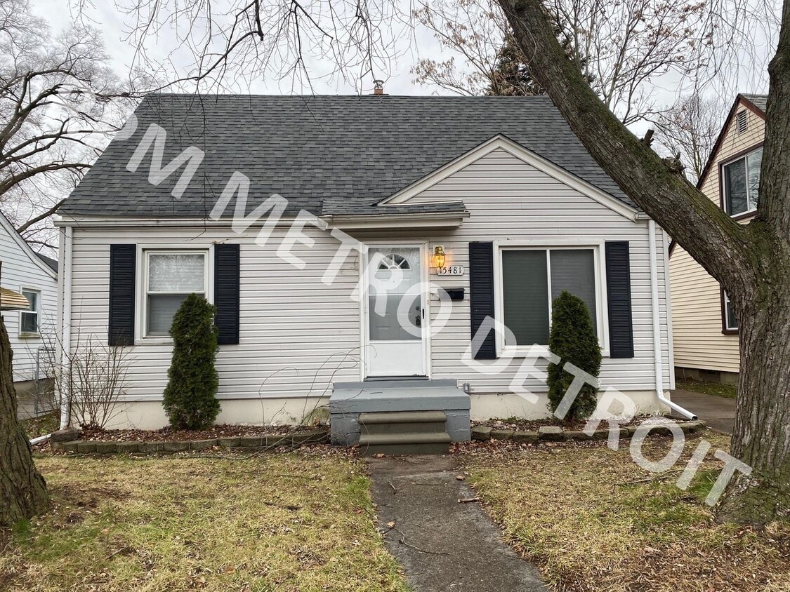 Primary Photo - MOVE-IN READY BUNGALOW IN REDFORD