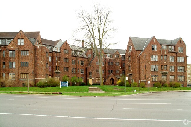 Palmer Park Square Apartments Detroit, MI