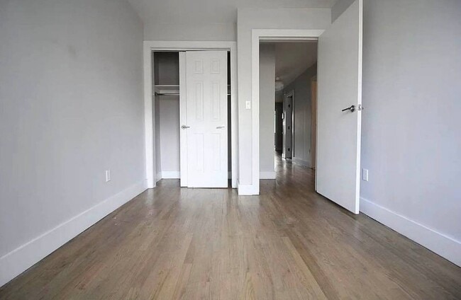 Building Photo - 821 Madison St