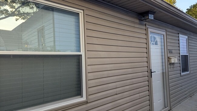 Building Photo - 1576-1578-1578 Minnesota Ave