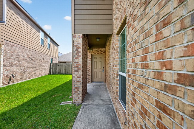 Foto del edificio - 12246 Claytons Park Ln