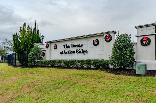 Building Photo - 11926 Sands Cv