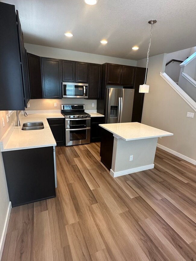 Foto del edificio - Newer Construction Home Ready NOW