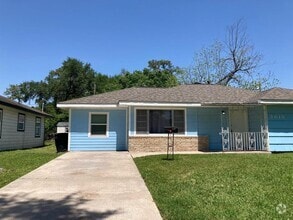 Building Photo - 3619 Penwood Way