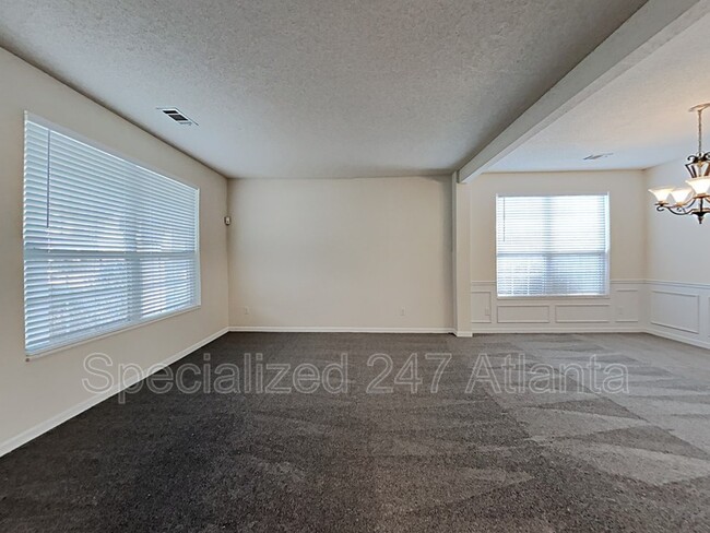 Building Photo - 2333 Laurelfield Dr