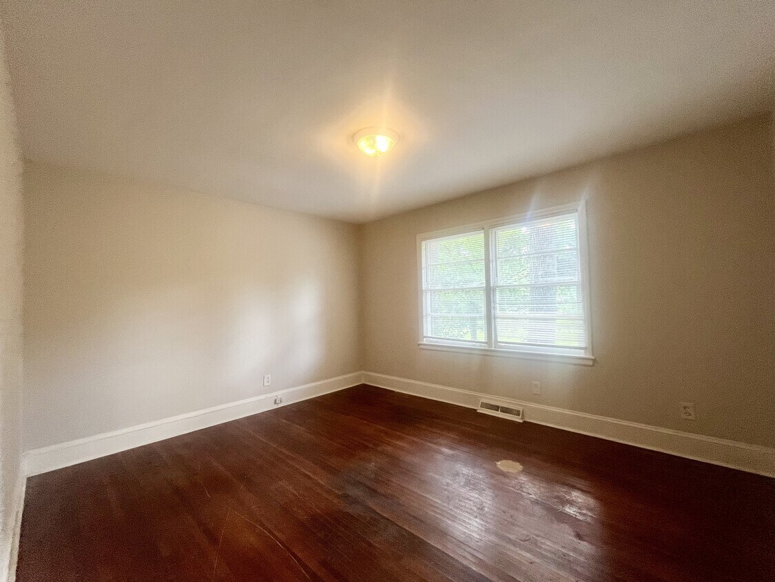 Foto del edificio - 3828 Winfield Dr