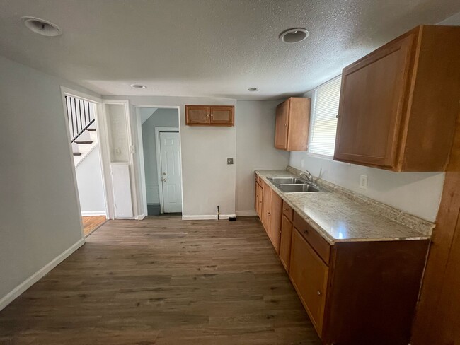 Foto del edificio - 15285 Hazelridge St