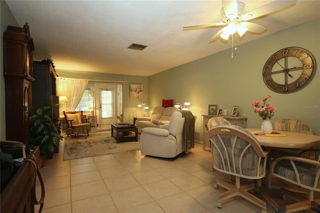 Building Photo - 1411 Normandy Park Dr