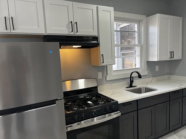 Foto del edificio - 237-239 South 7th Street, 2R