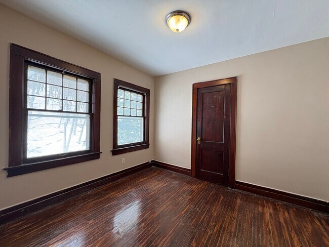 Foto del edificio - 113 Pinnacle Rd
