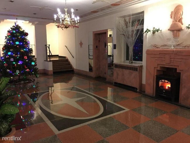 Foto del edificio - 4116 47th Ave