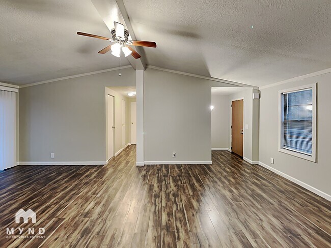 Foto del edificio - 4711 Cook Rd SW
