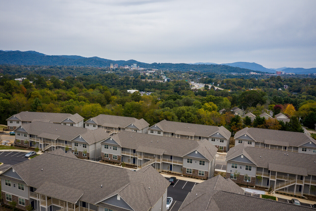 Foto principal - White Oak Grove Apartments