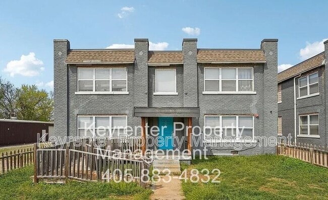 Building Photo - 2325 NW 12th St