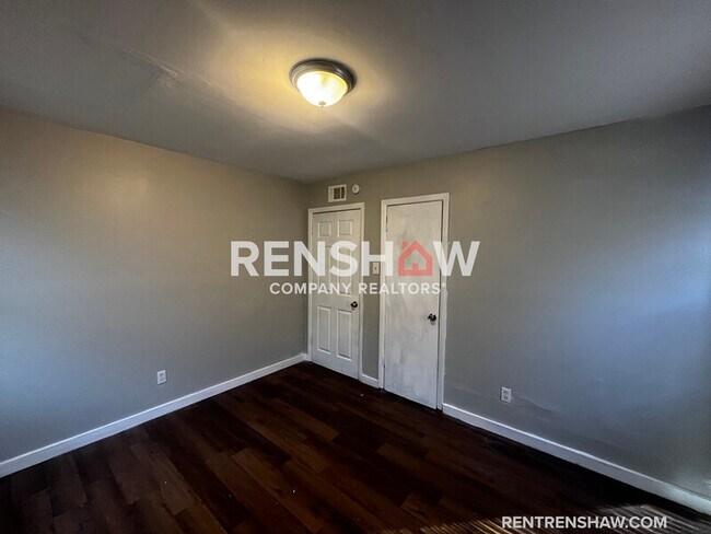 Foto del edificio - 877 Polk Ave