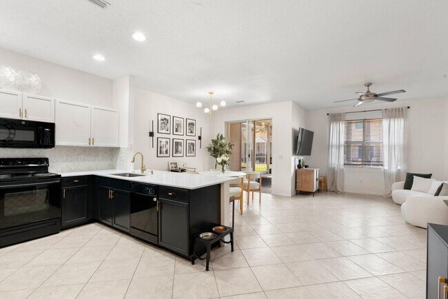 Building Photo - 453 Rainbow Springs Terrace