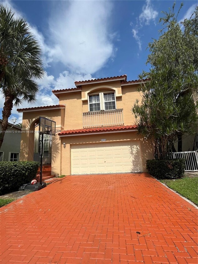 Foto principal - 1413 SW 158th Ave