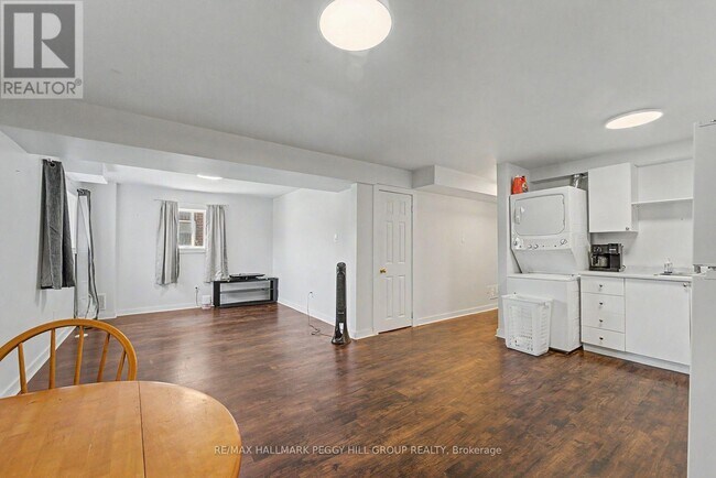 Building Photo - 48 Cassandra Dr