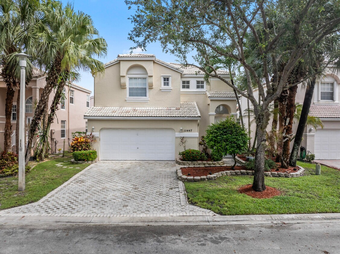 Foto principal - 11447 NW 48th Ct