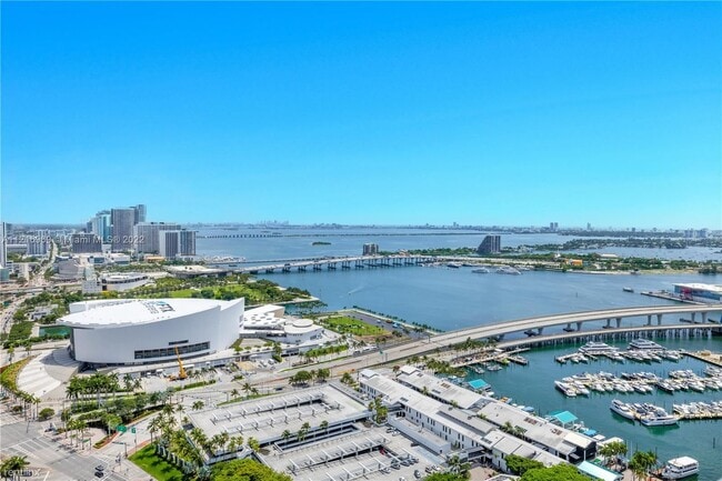 Building Photo - 1 br, 1 bath Condo - 244 Biscayne Blvd Apt...