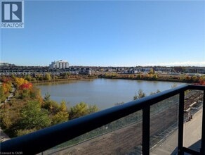 Building Photo - 510 Trafalgar Rd