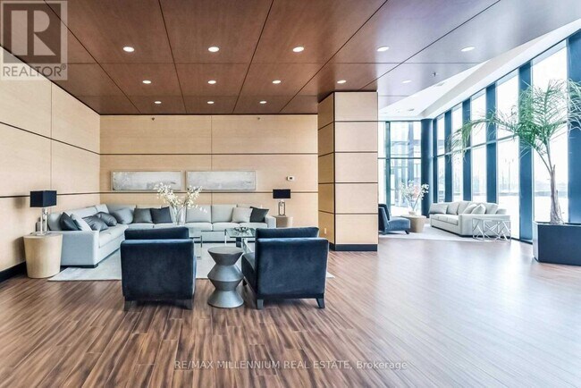 Building Photo - 2910 Hwy 7