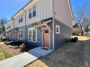 Building Photo - 22 Catawba Valley Ct