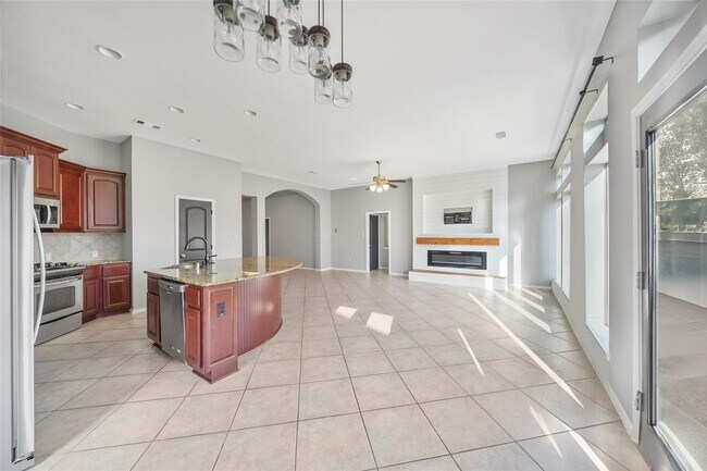 Foto del edificio - 2886 Woodland Glen Ln