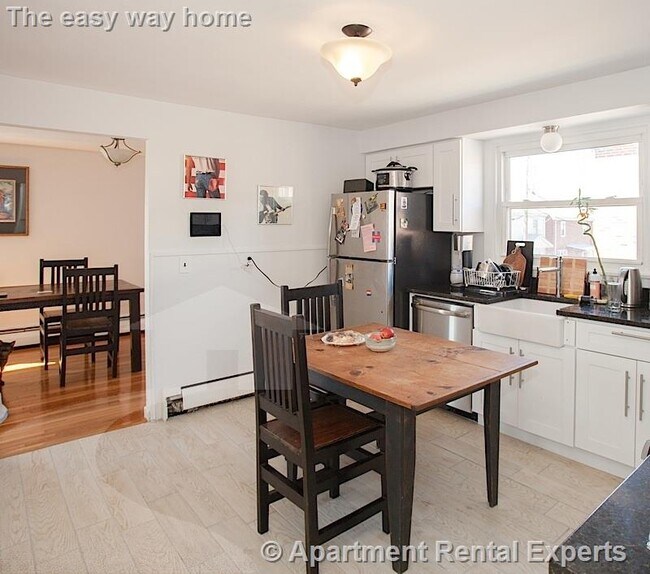 Photo - 22 Murdock St Apartment