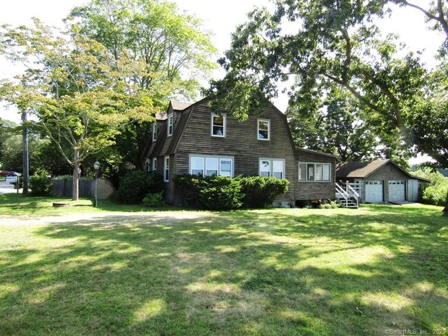 Building Photo - 32 Katherine Rd