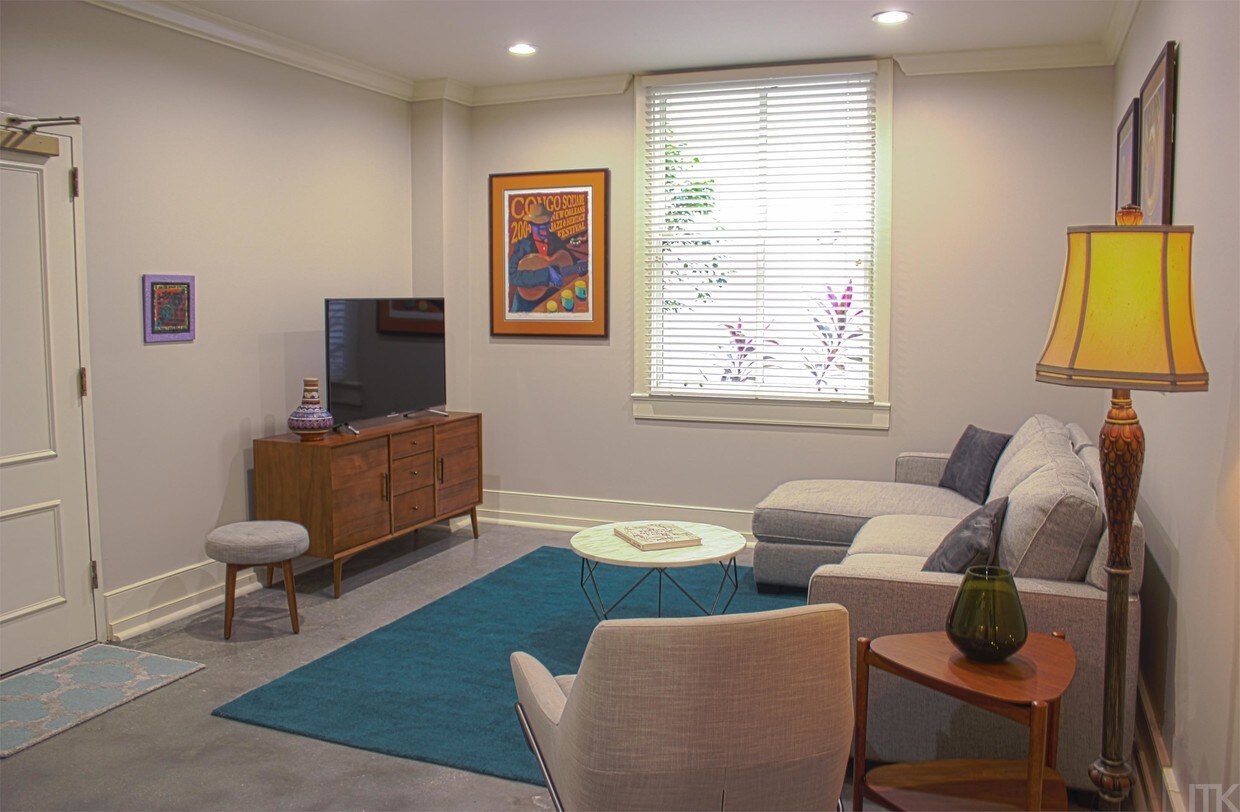 Foto principal - 215-225 Decatur St