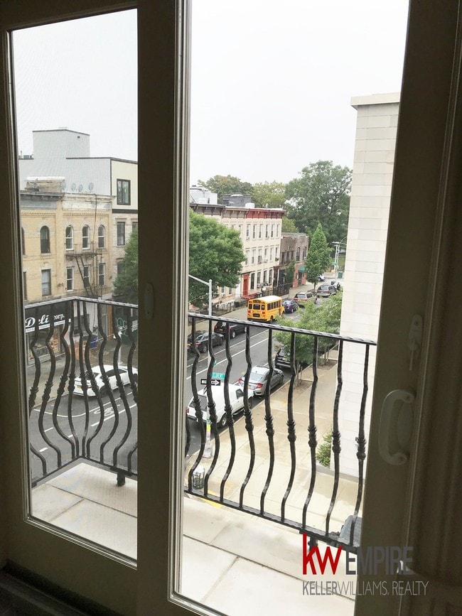 Building Photo - 300 Eldert Street