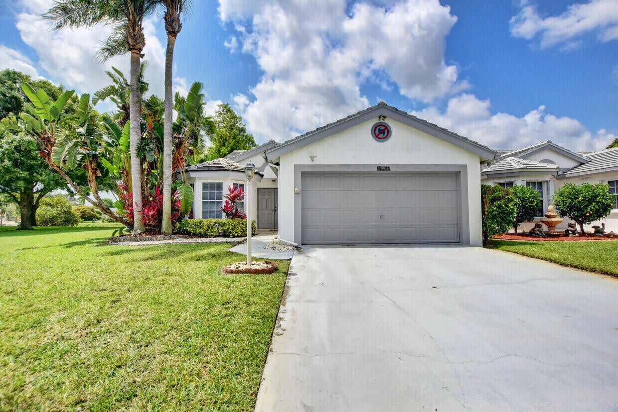 2956 Norway Pine Ln, Lake Worth, FL 33462 House Rental in Lake Worth