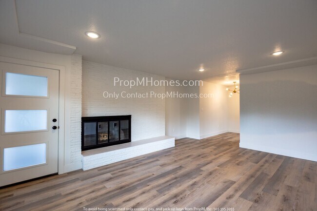 Foto del edificio - Light & Bright 1-Bedroom Duplex in Rose Ci...